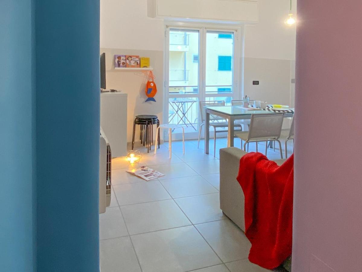 Babyaccommodation Family Experience IV Pietra Ligure Buitenkant foto