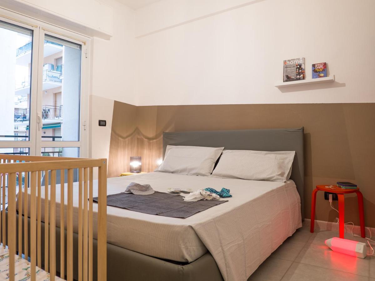 Babyaccommodation Family Experience IV Pietra Ligure Buitenkant foto